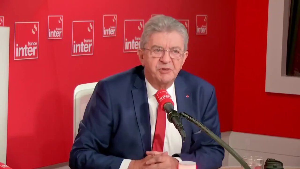 « Les 3000 milliards de dette ne sont pas les nôtres. Ce sont ceux d’investisseurs étrangers à 60 %. S’ils s’amusent à vouloir mettre la France en banqueroute, ils en paieront l’addition » Jean-Luc Mélenchon sur la dette publique.
