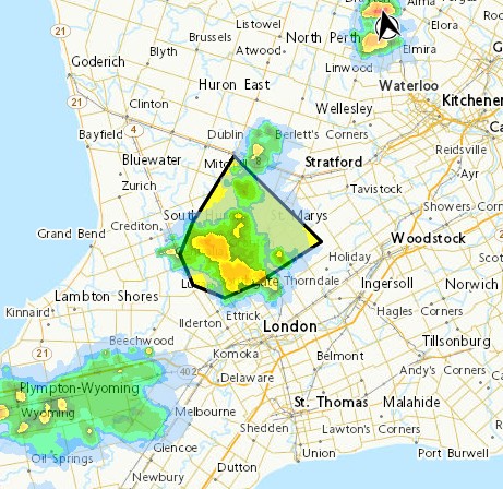 Introducing: Polygons. Forecasters can now draw shapes around weather hazards, allowing them to target alerts. Severe thunderstorm and tornado warnings… where they are needed most. 🌎 More: