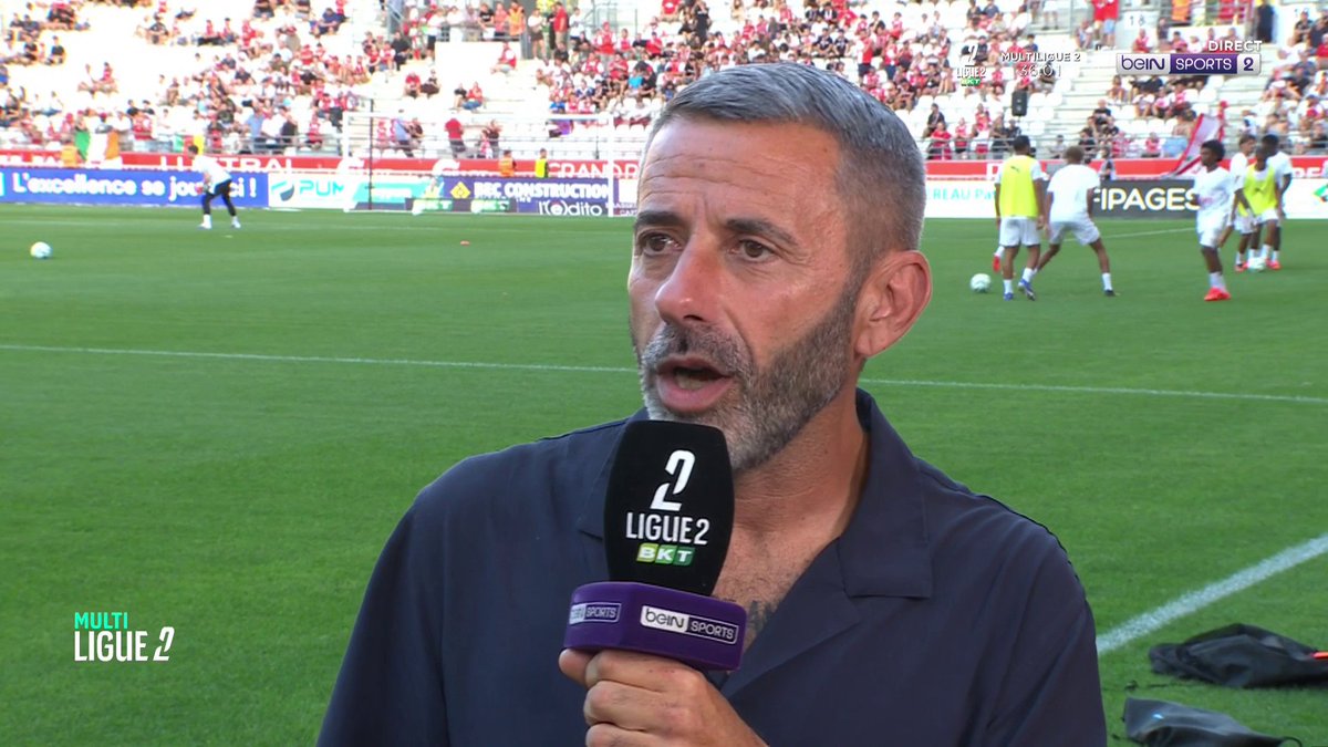 ⚽️ #Ligue2BKT 🗣 Axel Drouhin : « Les joueurs qui s’entraînent avec nous aujourd’hui ont un comportement irréprochable. » #beINLIGUE2