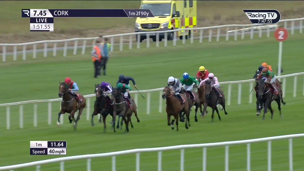 Tough ✊ Wootton Bassett filly Garden Party shows a resolute attitude to make a winning return under Ryan Moore. Ballydoyle Racing | Coolmore