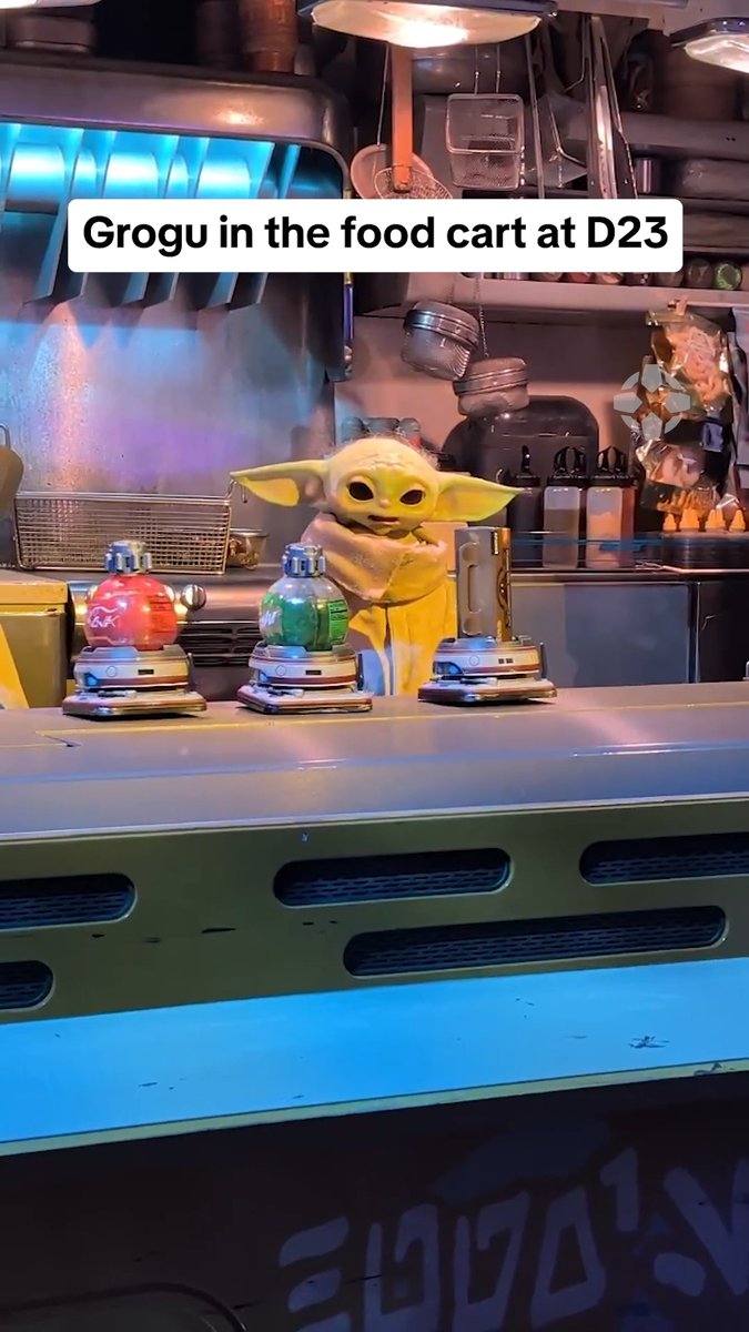 What's Grogu serving at the Star Wars food cart at D23? Eggs... 🥚 🍳