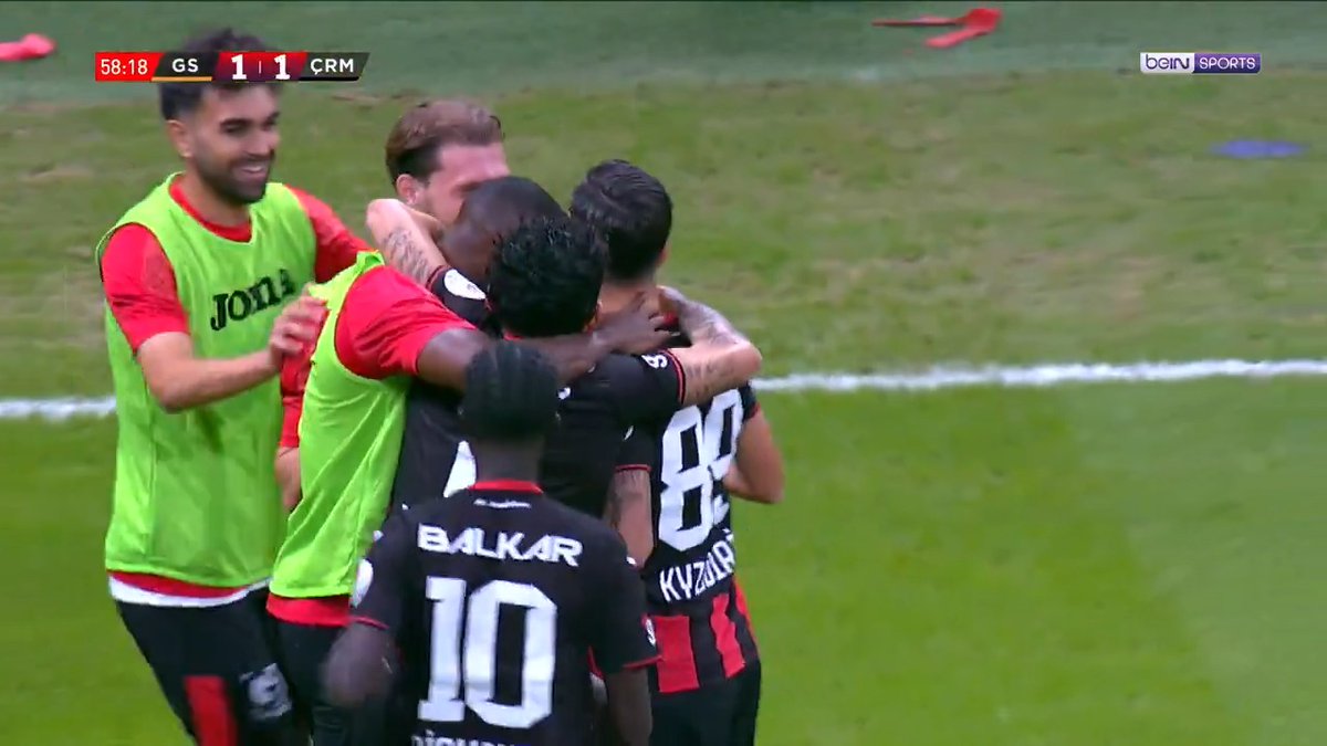 ⚫🔴 Alexandros Kyziridis, uzak mesafeden düzgün bir vuruşla golü buluyor! #GSvÇRM #beINSPORTS