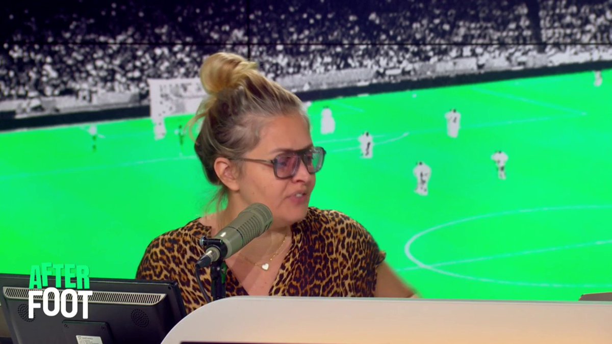 🗣️"Ils sont dans la période la plus magique de leur histoire ! Bien sûr que Lens peut le faire !" Elton Mokolo se veut optimiste pour les chances de victoire du RC Lens contre le PSG au Trophée des Champions.