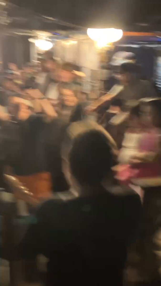 色々とめんどくせぇ事が多いけど、オレは自分で見て自分で選んで自分で取りに行くよ。 みんなにもそうしてほしい。 やりたい事をやりたい時にやりたい様に。 ライブハウスがそんな場所でありますように。 Video by SHA-SHOW