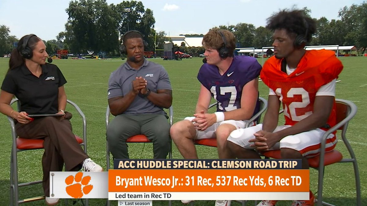 “This team just really loves to play, loves to be around each other, and you can tell all the work we’re putting in is really paying off.” Clemson Football's Christopher Vizzina and Bryant Wesco Jr. talkin' ball 🐅