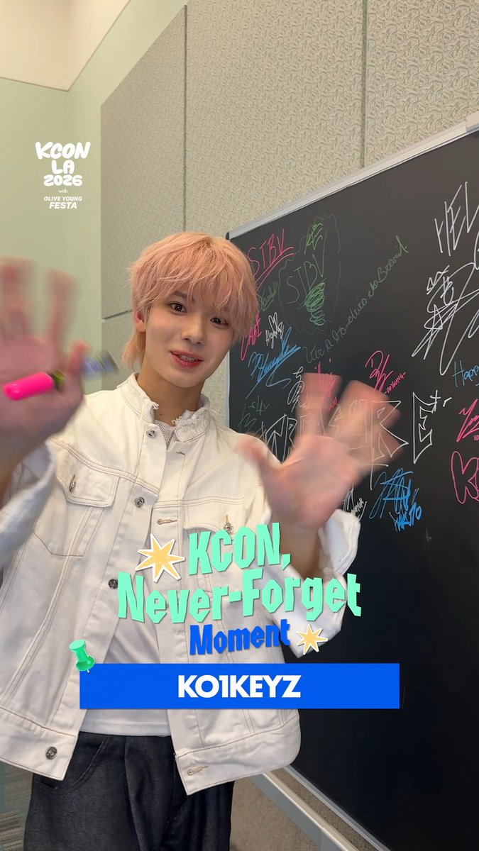 [#KCONLA2026] ✍️ #KO1KEYZ Writes a Never-Forget KCON Moment! Watch till the end to see the unforgettable moment shared with KCONer! KO1KEYZ (コイキーズ) - KCON LA 2026 AUG 14-16 Arena, LA Convention Center Let’s #KCON