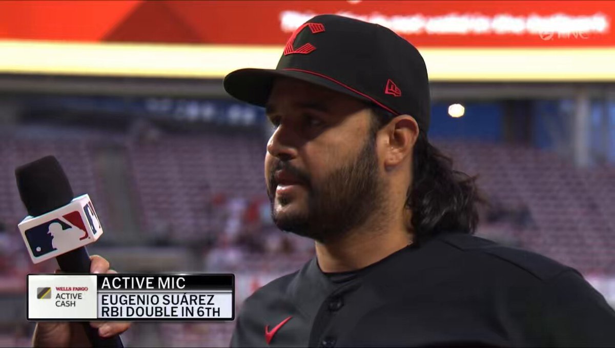 Eugenio Suarez on his 1,500th career hit: “It means a lot Jim, I’m very glad, I’m very happy to be able to do this in my career.” #Reds
