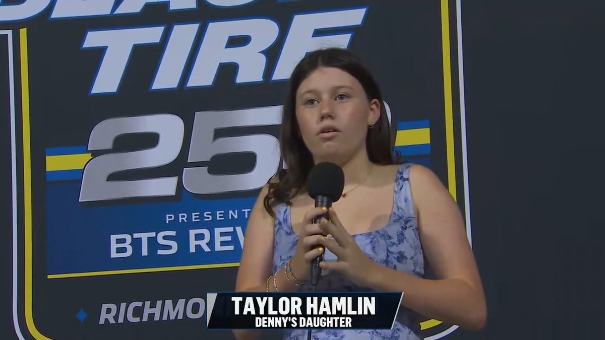 Undoubtedly a proud dad moment for @DennyHamlin. Taylor Hamlin sings the National Anthem at Richmond! 🇺🇸