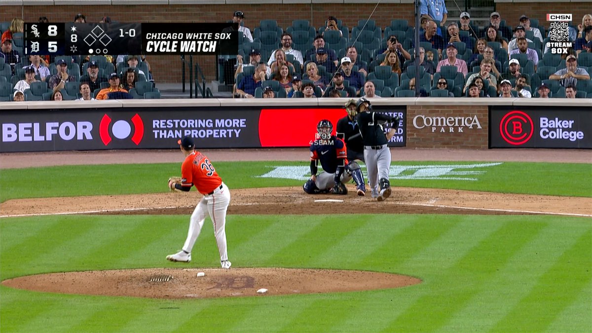 HAVE A DAY, MIGUEL VARGAS 🔥 2ND HR OF THE GAME FOR MIGGY
