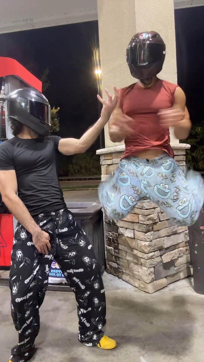 You want the guy that has a monster or the guy who will make you scream? Larping Moto