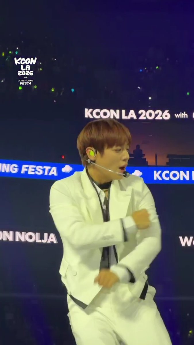 [#KCONLA2026] ON STAGE NOW⚡M COUNTDOWN STAGE 💙 DAY 1 Catch every unforgettable moment of #WannaOne on stage! Wanna One - KCON LA 2026 AUG 14-16 Arena, LA Convention Center Let’s #KCON
