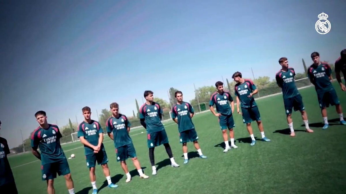 🙌 ¡DÍA DE PARTIDO! · IT’S MATCHDAY! 🙌 👉 Real Madrid Castilla 🆚 Club Deportivo Mirandés 👈 🤝 Amistoso ⏰ 11:00 CEST 🏟️ Ciudad Deportiva Numancia Francisco Rubio Garcés (Soria) 📺 RM Play &amp; RMTV