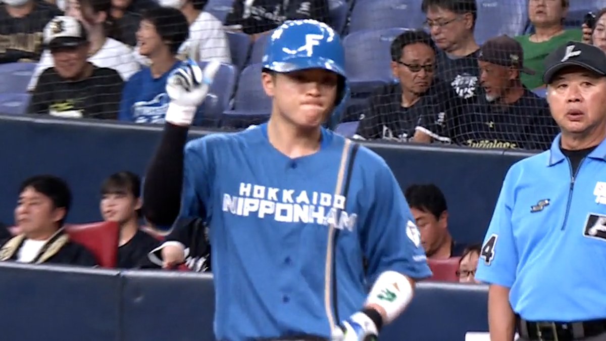 #郡司裕也 今季4度目の猛打賞🔱 今季2度目のスタメンマスクでバットでもしっかり結果👏 センターから右方向中心に逆らわないバッティングを披露💯 #lovefighters #ベースボールLIVE で配信中[初月無料]