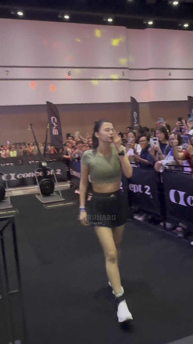 SKIERG DONE! Omggggg 🔥 #TeamArmstrongSoStrong #beckysangels #BeckyArmstrong #BeckyEntertainment #HyroxBangkok2026