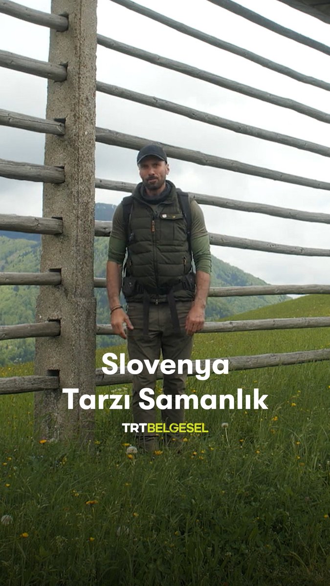 Slovenya kırsalındaki gezisine devam eden Serdar Kılıç, hayvancılıkla uğraşan köylülerin otları havalandırıp kurutmak için inşa ettikleri özel ahşap yapıları inceliyor. “Ulak”, 18.10’da TRT Belgesel’de.