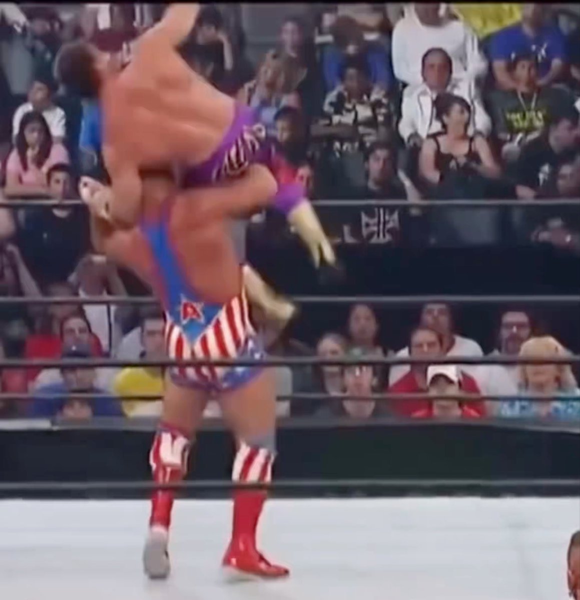 Just two of the greatest Professional Wrestlers of all time putting on a banger. THE CHEMISTRY THESE GUYS HAD TOGETHER IS OFF THE CHARTS (2004)