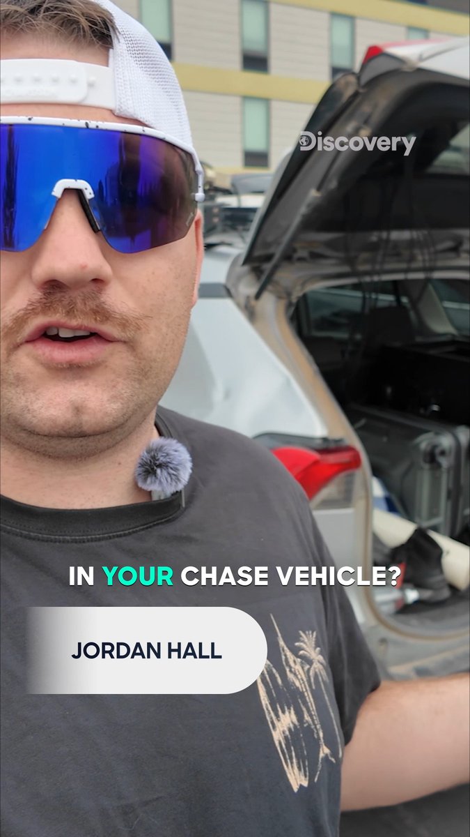 You won't believe what storm chasers keep in their cars 🌪️🚙 New #IntheEyeoftheStorm Sunday at 10P.