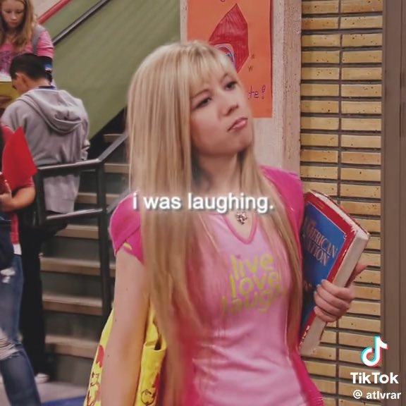 acho que a única opção pra sam aparecer no filme de iCarly seria um recast mas ninguém poderia interpretar a sam tão bem quanto a jennette mccurdy