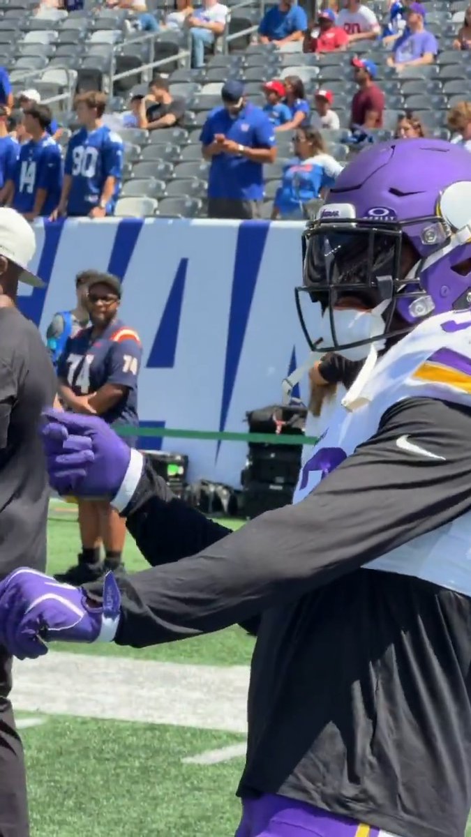 .Jamal Adams fired up to be in Purple 😈