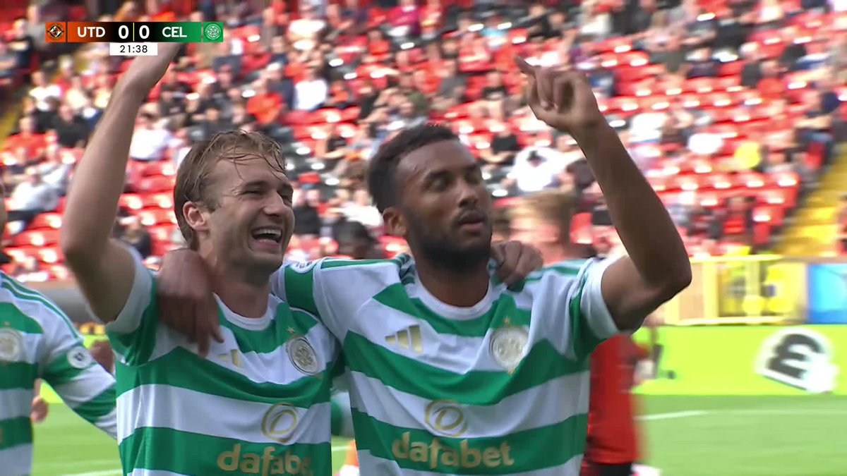 Auston Treaty heads in brilliantly! 👏 The glancing near post header has Celtic Football Club in front at Tannadice 🍀 #PremierSportsCup
