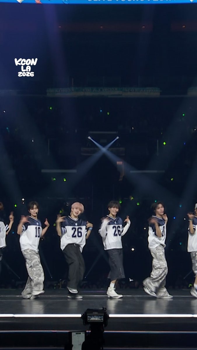 [#KCONLA2026] 📽️ STAGE Cam. M COUNTDOWN STAGE 💙 DAY 1 🎵 KO1KEYZ <KO1KEYZ> KO1KEYZ (コイキーズ) #KO1KEYZ - KCON LA 2026 AUG 14-16 Arena, LA Convention Center Let’s #KCON
