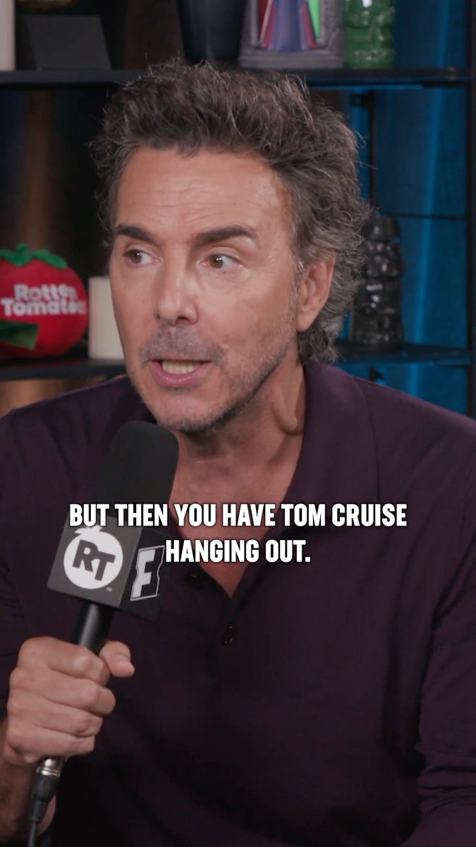 #StarWars: Starfighter director Shawn Levy talks about the memorable experience of Tom Cruise visiting the set.