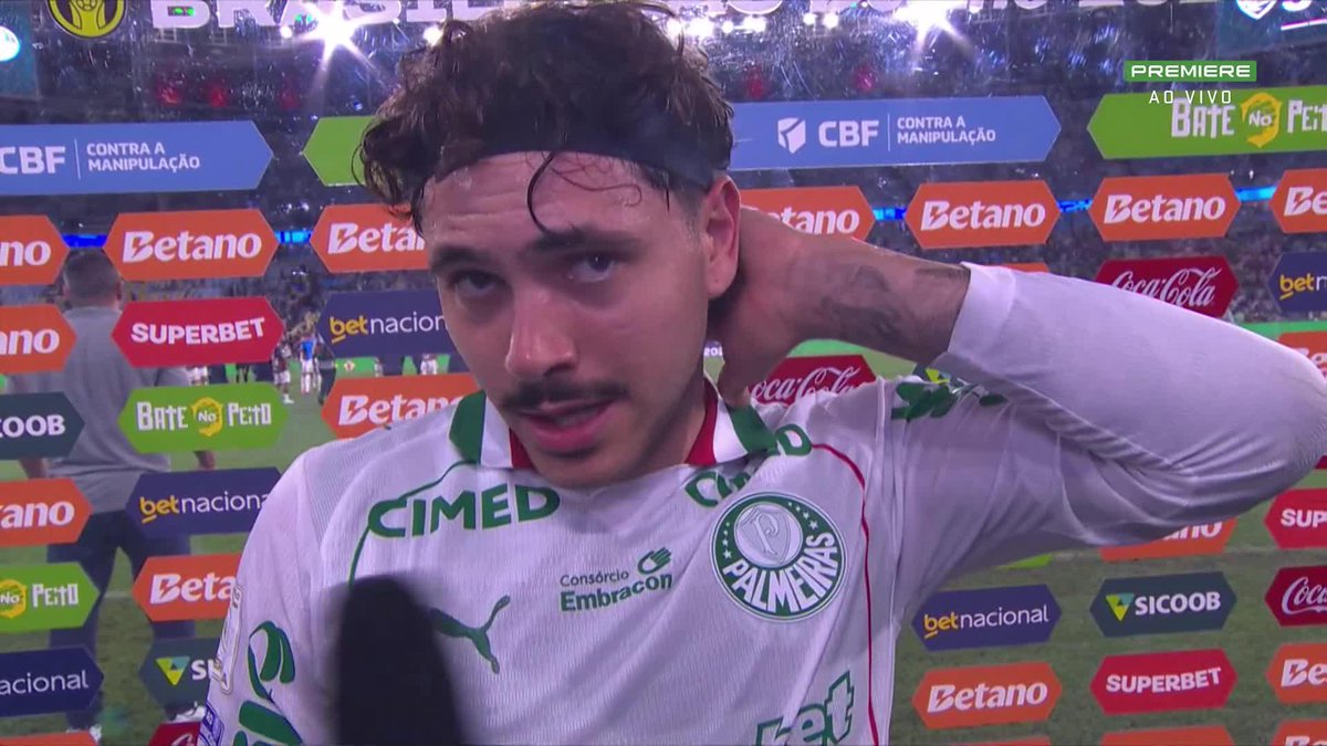 “A gente não pode estar desligado nesses momentos. A gente esteve na frente duas vezes. A gente não pode dar essas brechas. Infelizmente, estamos passando por essa má fase. Temos que trabalhar ainda mais para reverter isso.” 🎙️ Maurício, após Fluminense 3x2 Palmeiras. 🎥 Premiere | ge