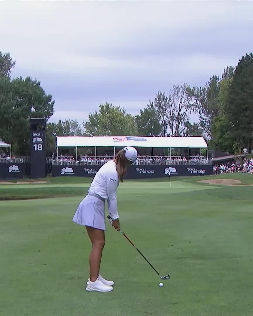 SOPHIA SCHUBERT TIES THE LEAD ON THE 18TH 🔥