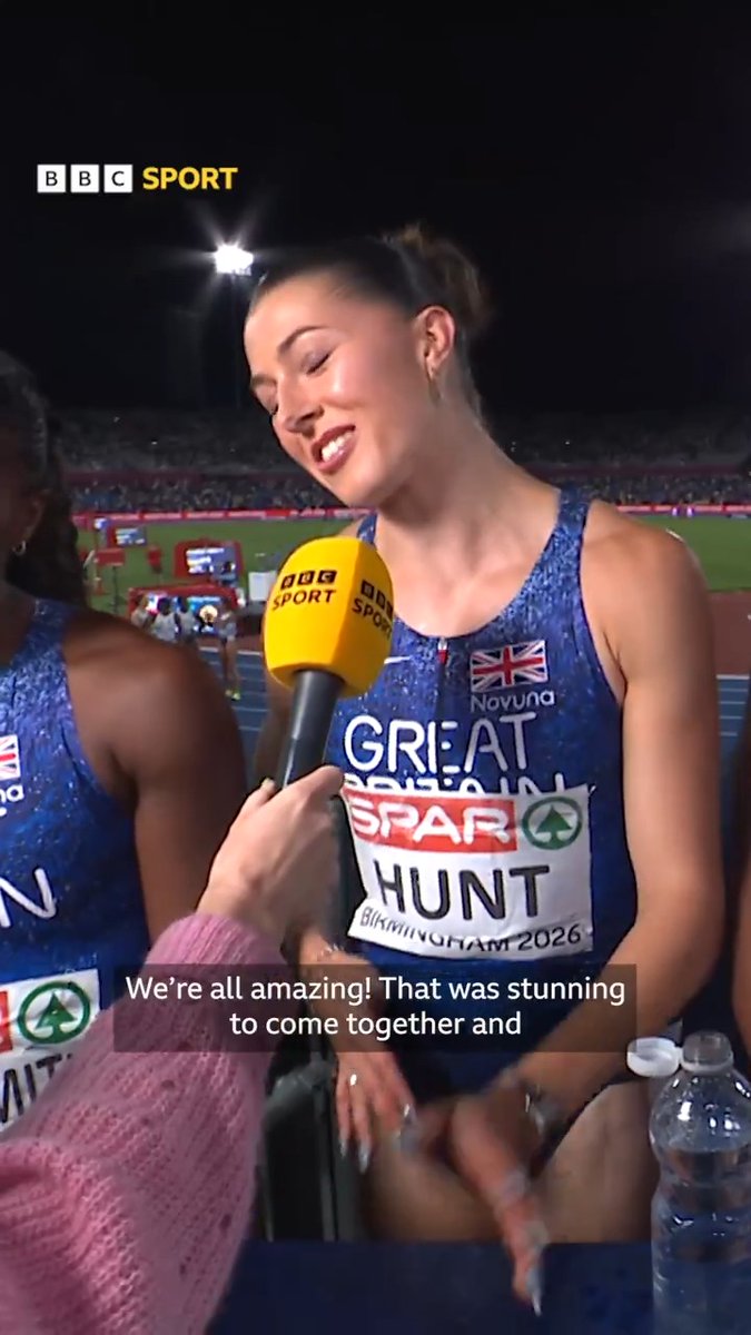 “I’m stood next to some amazing women.” 🥹 Amy Hunt is in AWE of her team-mates 🤩