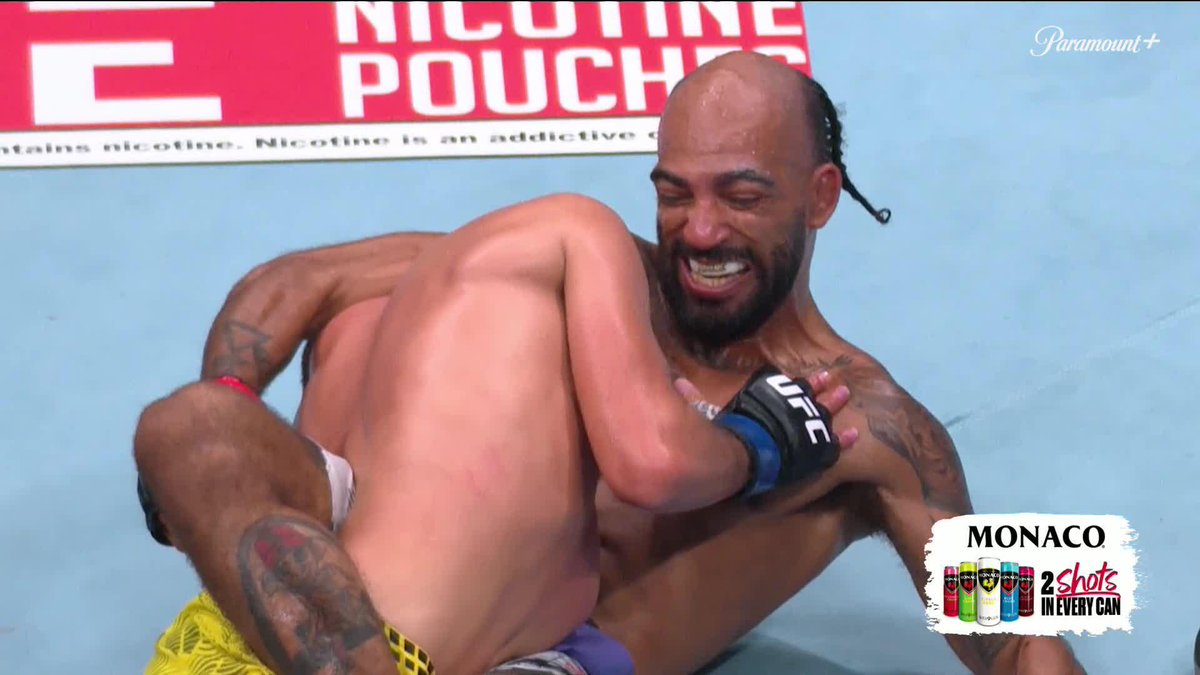 NASTY twister by Charles Johnson 🤢 📺 #UFC330 on Paramount+