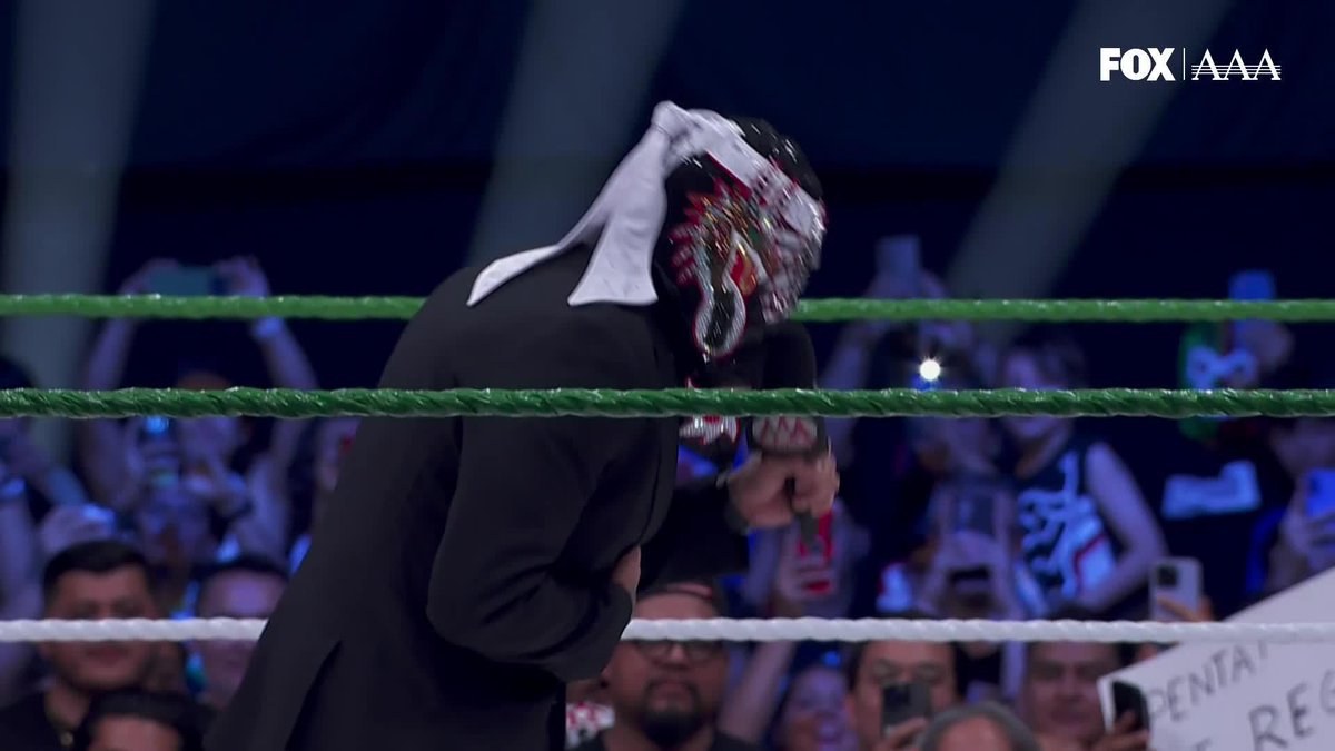 Penta called Roman out oh my god I GOT CHILLS “Roman, you’ve never fought a man like Penta. You’ve never come face to face with a man like Penta. — I respect you as a wrestler and your trajectory. In CDMX, I will prove to you who PENTA IS.”