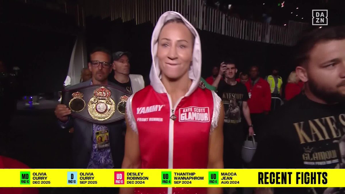 Kaye Scott makes her way to the ring! 👊 #ShieldsScott | LIVE NOW | Watch only on DAZN ◾
