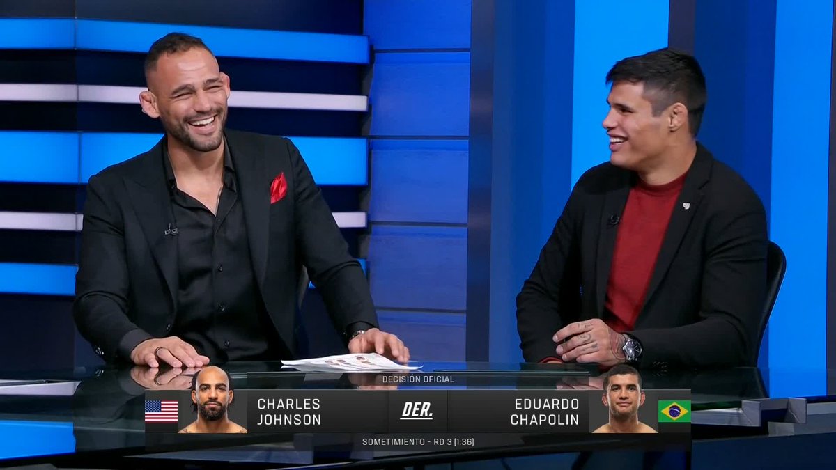 🤯 Charles Johnson mostró su experiencia para conseguir la victoria con una impactante y sorpresiva sumisión sobre el brasileño Eduardo Chapulin 🚨 #UFC330 | En vivo por @pplusdeportes