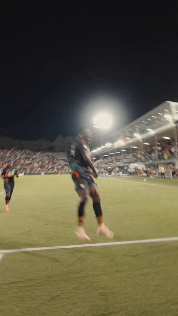 Akor Adams scored a BRACE in his first competitive game for Venezia against Modena in the Coppa Italia. Good starts 🔥