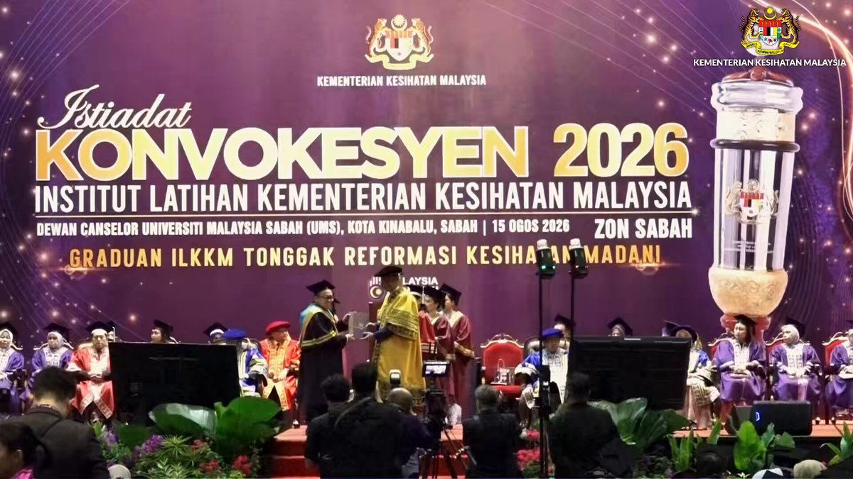 Sorotan Istiadat Konvokesyen Institut Latihan Kementerian Kesihatan Malaysia (ILKKM) 2026 Zon Sabah yang disempurnakan oleh YB Datuk Seri Dr. Dzulkefly Ahmad, Menteri Kesihatan, di Dewan Canselor, Universiti Malaysia Sabah. #KKMPrihatin #SihatBersama #MalaysiaSihat #MADANIBekerja