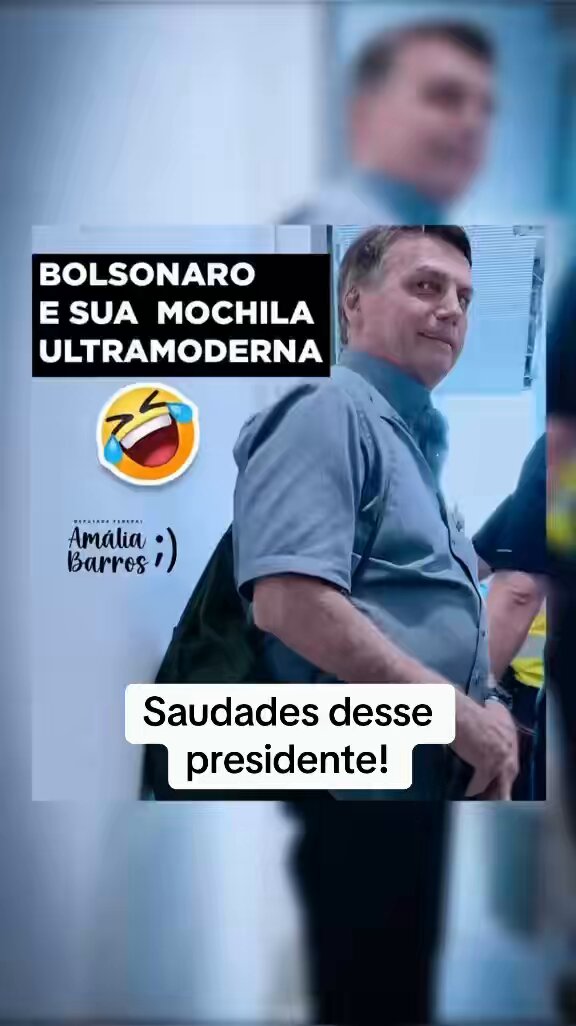 Deixa ele com a mochilinha dele O reloginho dele O pão com leite condensado dele