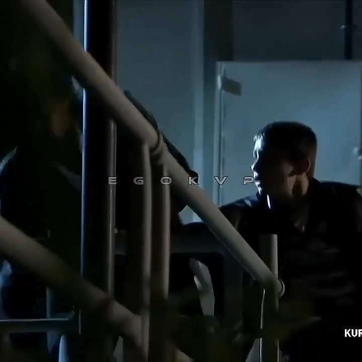 Bir daha eline bırak jileti, kaşık bile alamayacaksın!