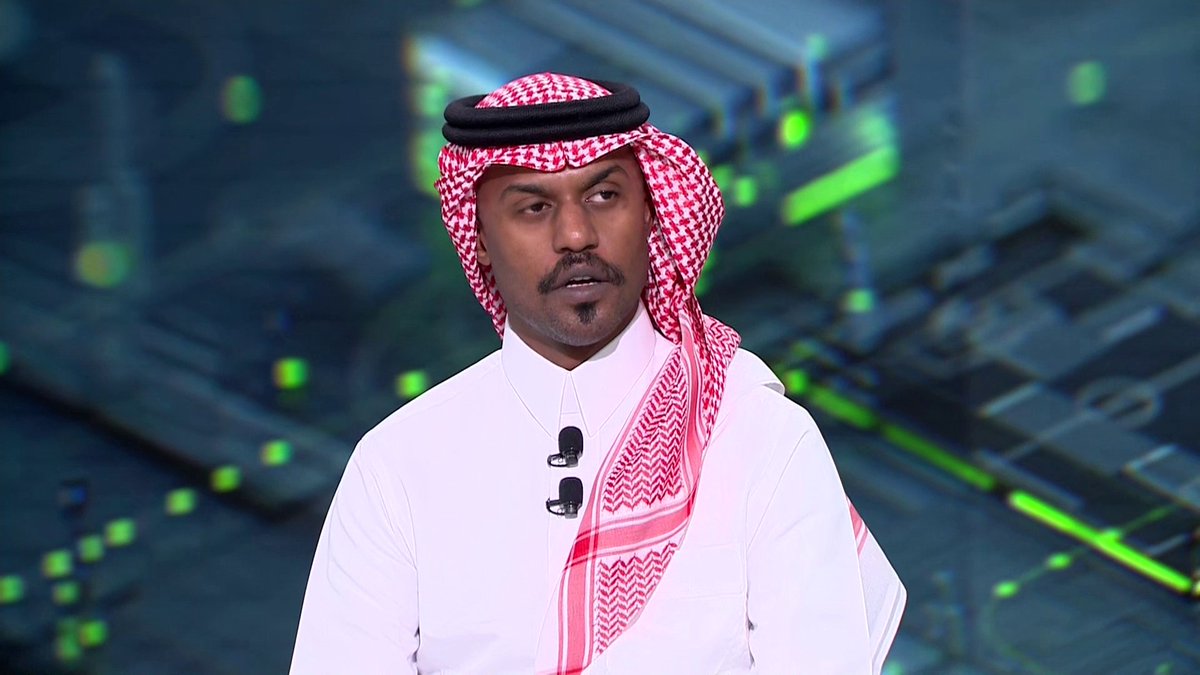 🎤 إبراهيم غالب : سامو كوستا يمتلك رؤية جيدة للملعب ولديه العديد من الحلول ومحور 6 متكامل ما أصدق الإنصاف عندما يأتي من نجم كبير سطر اسمه بمداد من ذهب في تاريخ النصر والدوري السعودي