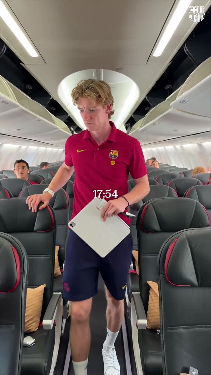 This is how AG’s first trip with Barça went ✈️