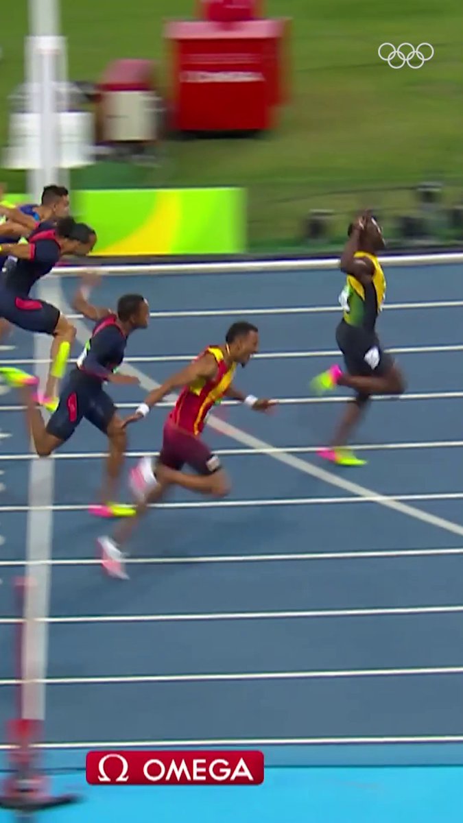 Tal día como hoy hace 🔟 años... 𝗢𝗿𝗹𝗮𝗻𝗱𝗼 𝗢𝗿𝘁𝗲𝗴𝗮 logró la medalla de plata en la prueba de los 110 m vallas de #Rio2016. 🇪🇸🥈 #JuegosOlimpicos #Athletics l Orlando Ortega, OLY atletismoRFEA Comité Olímpico Español