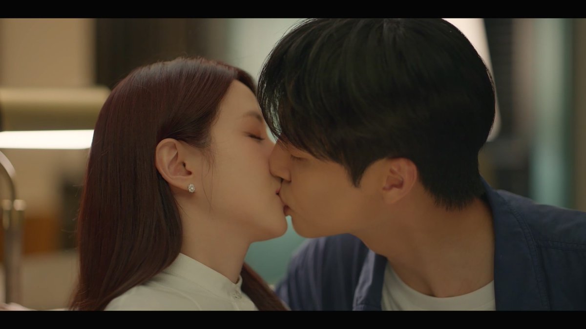 손은 닿으면 안되지만 키스는 가능♥ #오싹한연애 #박은빈 #양세종