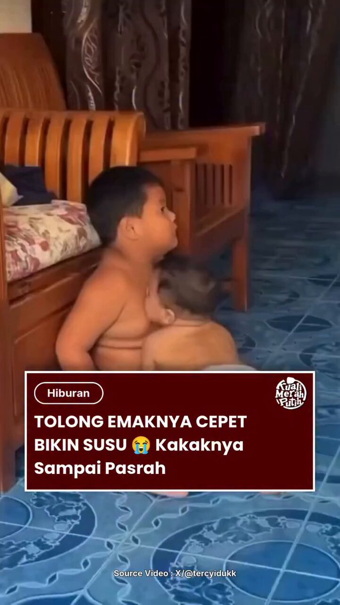 kyknya udah jd kebiasaan kl emaknya telat bikin susu😫