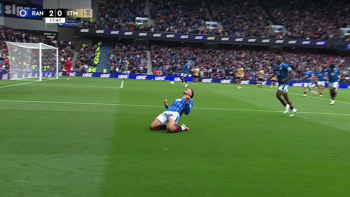 That's one way to announce yourself in Rangers Football Club colours! 🔵 Vanja Dragojević rifles one in from distance to double the lead in style 🔥 #PremierSportsCup