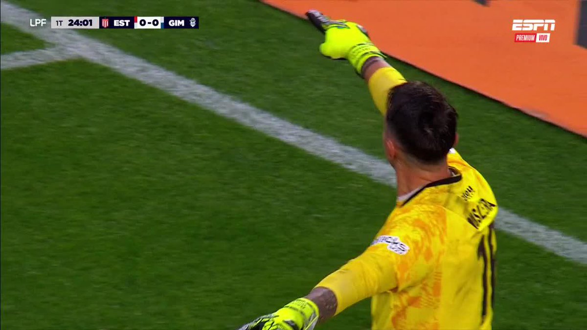 Fernando Muslera es el primer arquero que mantiene su valla invicta en los 4 primeros regionales jugados, en toda la historia universal de partidos jugados frente al rival de ayer