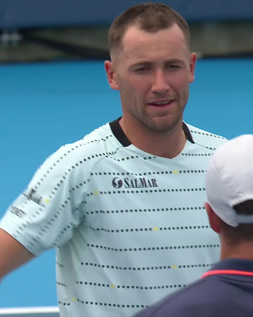 Get well soon, Casper 🤕 The 11th seed is forced to retire with injury vs O'Connell in Cincy #CincyTennis