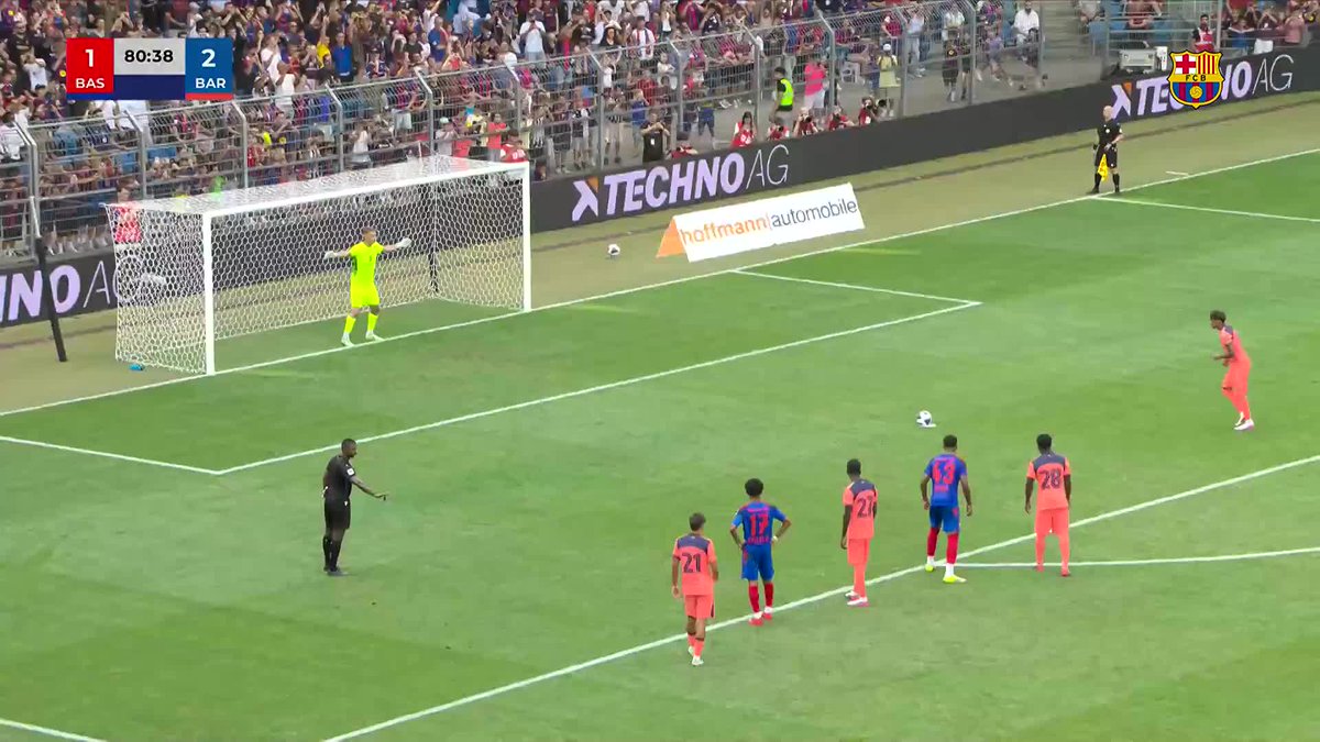 Así se tira un penalty 👏