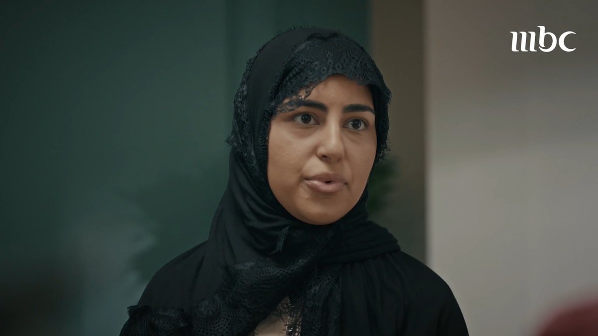 كذبت عشان ما تخسر عيالها مسلسل درب الذهب من الأحد إلى الخميس الساعة 8 مساءً بتوقيت السعودية على MBC1 يعرض على MBC شاهد