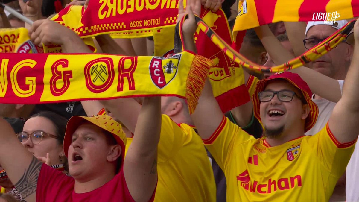 L'ambiance des grands soirs au Stade Bollaert-Delelis 😍 #TrophéedesChampions