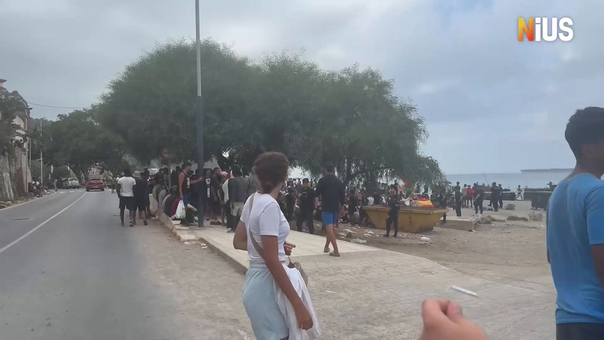 NIUS vor Ort +++ Unser Reporter Marc Sierzputowski 🥫 ist in und um Ceuta unterwegs, zeigt die Zustände vor Ort. Noch immer sind Tausende Migranten vor Ort.