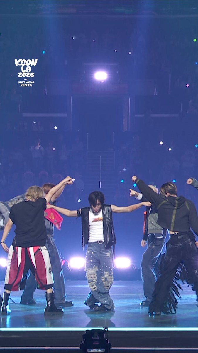 [#KCONLA2026] 📽️ STAGE Cam. M COUNTDOWN STAGE 🩵 DAY 2 🎵 MODYSSEY <HOOK(훜)> MODYSSEY #MODYSSEY - KCON LA 2026 AUG 14-16 Arena, LA Convention Center Let’s #KCON